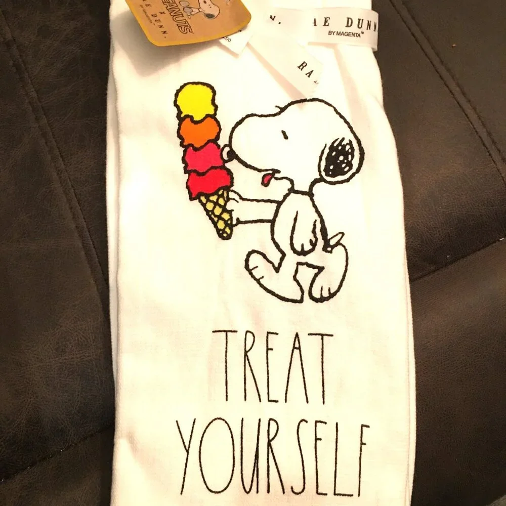 Rae Dunn Snoopy Towels For Kitchen = Ice Cream White Towels Set of Two
